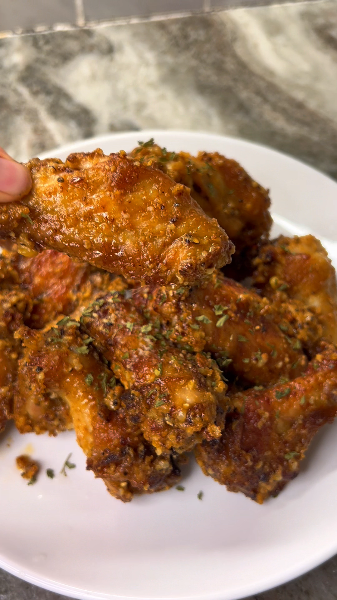 Lemon Pepper Chicken WingsGolden Lemon Pepper Chicken Wings – Oven-Baked with a Crispy Finish